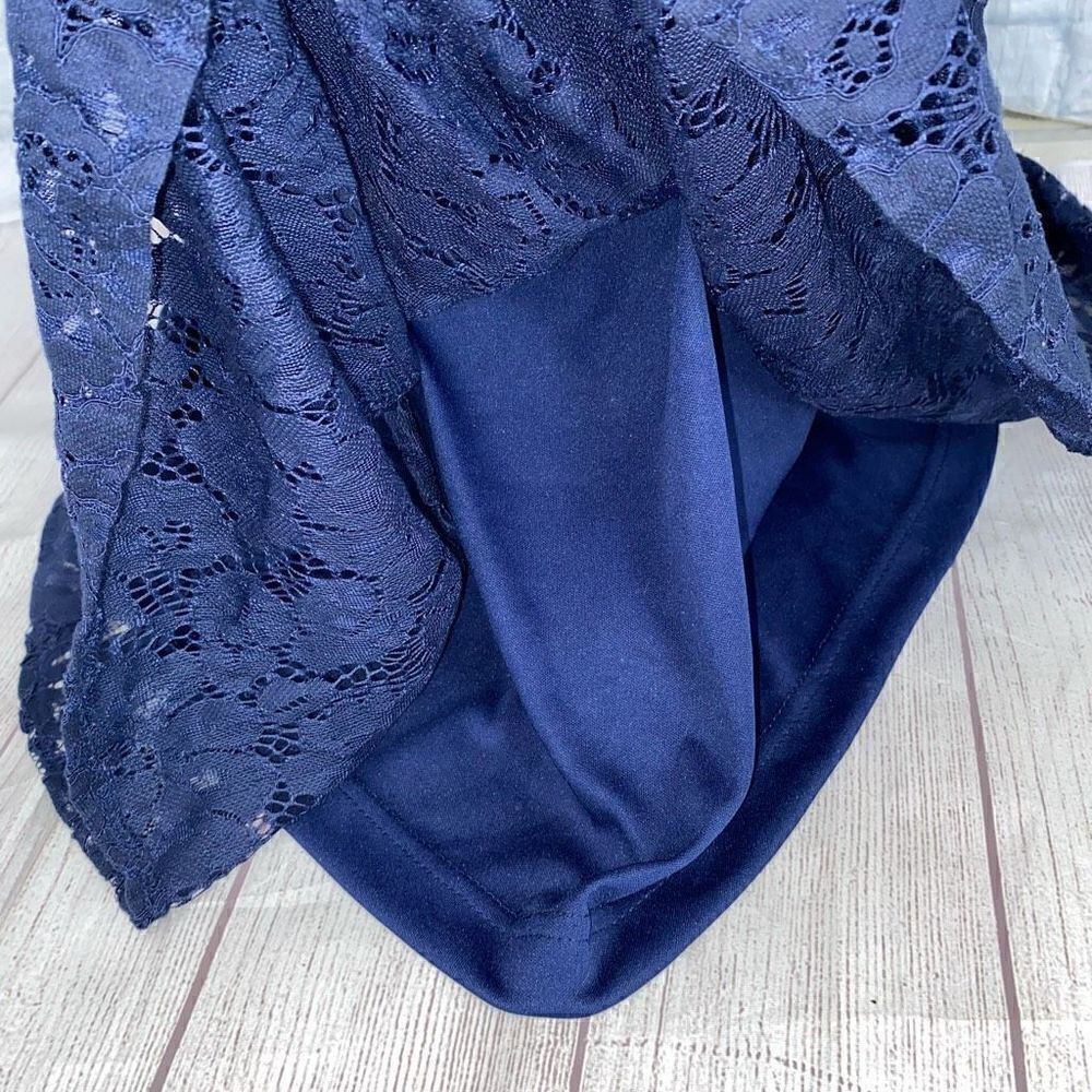 Lulus trumpet floor length gown fully lined with lace overlay sz S - Picture 6 of 15